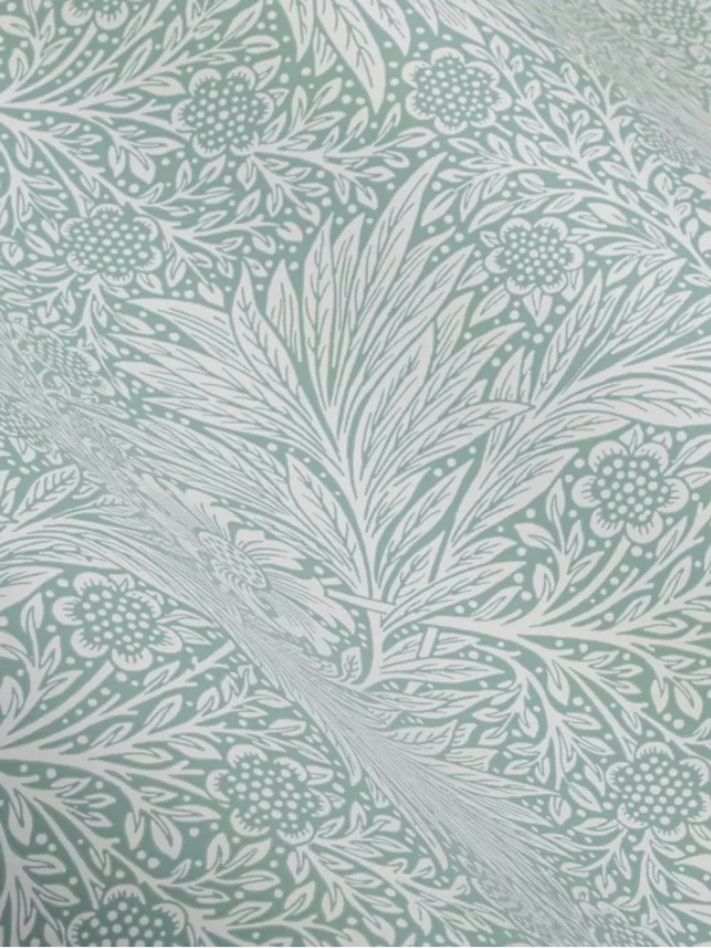 Morris & Co Marigold Wallpapar Color Wedgewood (2) rolls NWT Retails $382 each
